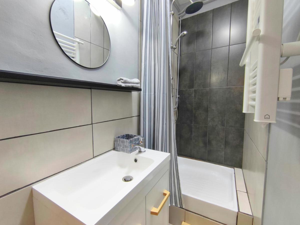Number 22 - Le Dorat - Apartment 3 With Garden & Free Parking المظهر الخارجي الصورة