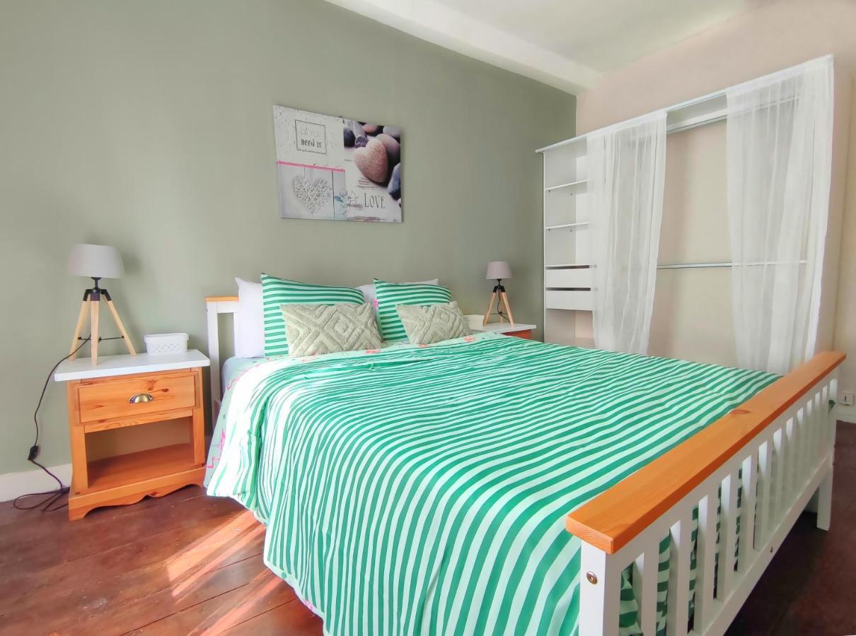 Number 22 - Le Dorat - Apartment 3 With Garden & Free Parking المظهر الخارجي الصورة